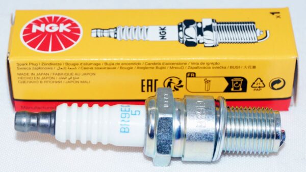 Set of 6 Genuine NGK 6669 BR9ECS-5 Nickel Spark Plugs - Image 2