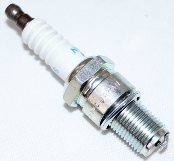 Set of 6 Genuine NGK 6669 BR9ECS-5 Nickel Spark Plugs - Image 7