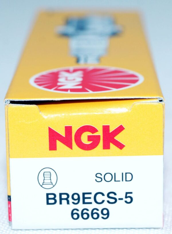 Set of 6 Genuine NGK 6669 BR9ECS-5 Nickel Spark Plugs - Image 9