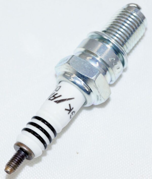 Set of 6 Genuine NGK 6681 DR8EIX Iridium IX Spark Plugs - Image 8