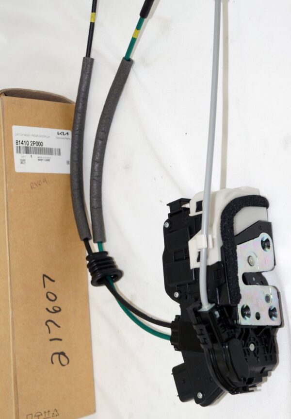 Genuine OEM 814102P000 Kia Rear Door Latch Actuator Left 2011-15 Sorento