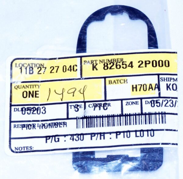 Genuine OEM 826542P000 Kia Sorento Door Handle Cover Pad Rear Left/Right - Image 2