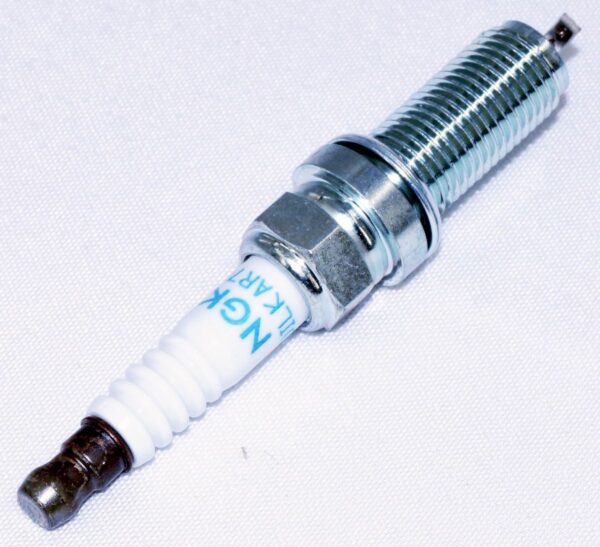 Set of 4 Genuine NGK 91899 DILKAR7Q8 Laser Iridium Spark Plugs - Image 8