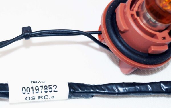 Genuine OEM 92480C6500 Kia Socket and Wire Assembly with Bulbs - Image 3