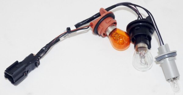 Genuine OEM 92480C6500 Kia Socket and Wire Assembly with Bulbs - Image 5