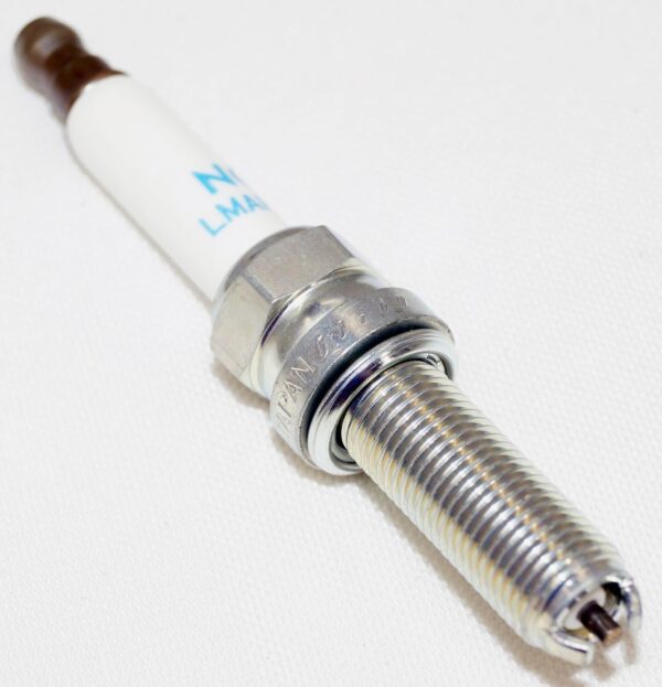 Set of 4 Genuine NGK 93444 LMAR8D-J Multi-Ground Spark Plugs - Image 7