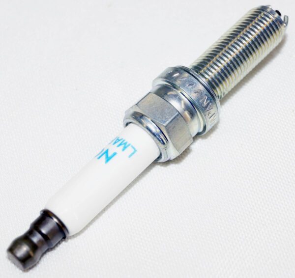 Set of 4 Genuine NGK 93444 LMAR8D-J Multi-Ground Spark Plugs - Image 8