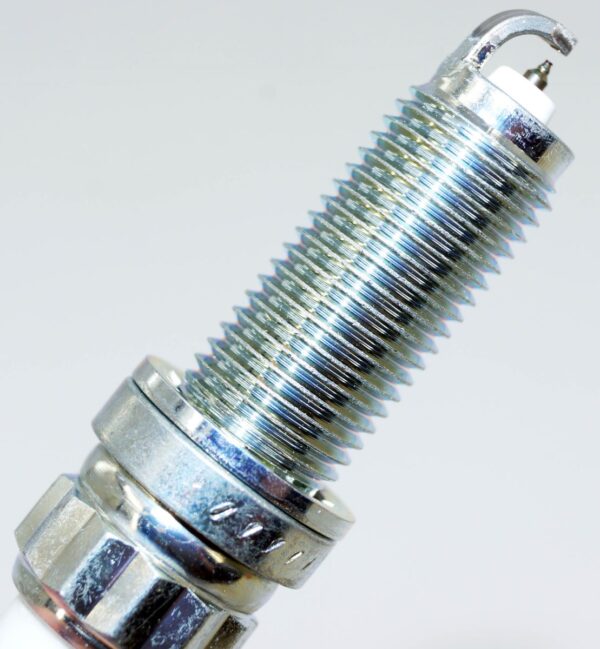 Set of 3 Genuine NGK 94201 SILZKGR8B8S Laser Iridium Spark Plugs - Image 7