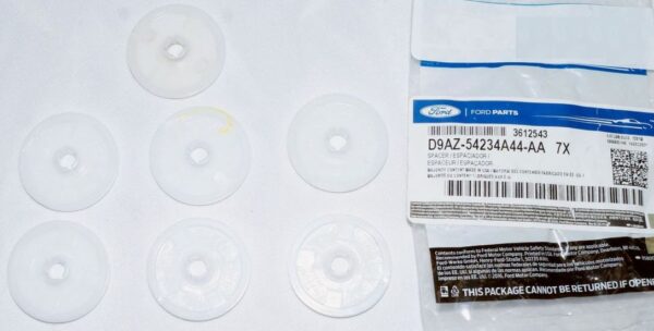 7 Pack Genuine OEM D9AZ54234A44AA Ford Rear Door Glass Spacer
