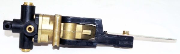 Hadley 2505183C92 Air Level Suspension Valve Link - Image 3