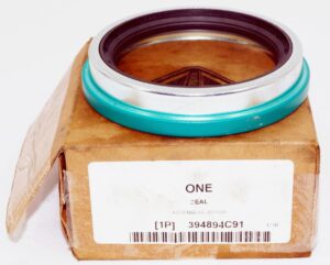 International 394894C91 Hub Seal Oil Front Wheel