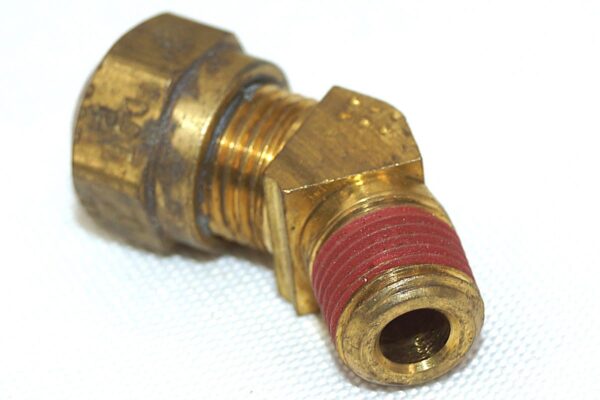 Lot of 5 VS279NTA-4-2 Brass Air Brake 45 Degree Elbow Fitting 1/4" Tube - Image 3
