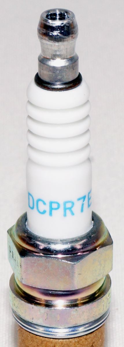 Set of 2 Genuine NGK 3932 DCPR7E Nickel Spark Plugs - Image 5