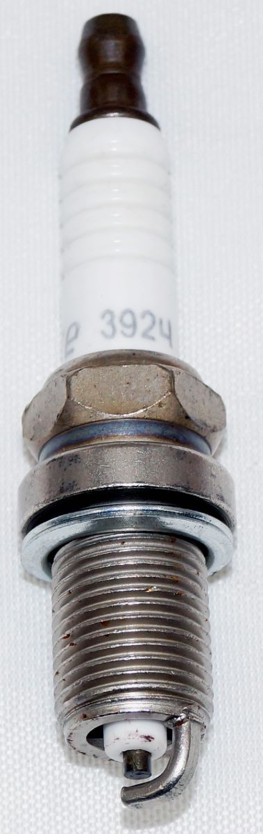 Autolite Copper Spark Plug 3924 - Image 4