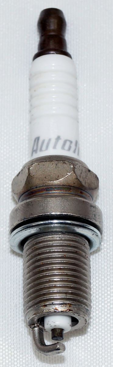 Autolite Copper Spark Plug 3924 - Image 5