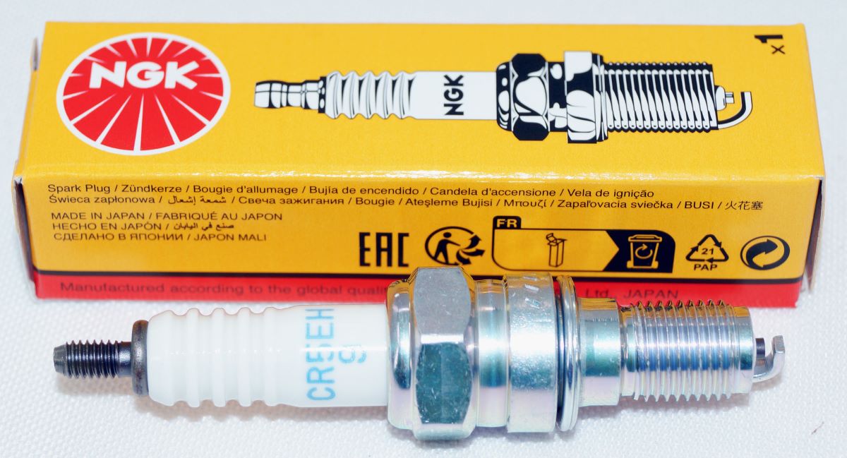 6 Pack Genuine NGK 6689 Nickel Spark Plugs Outboard Marine CR5EH-9 - Image 2