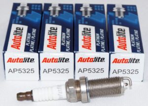 Set of 4 Autolite Platinum Spark Plugs AP5325