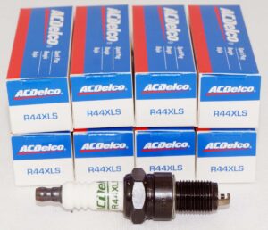 8 Pack Genuine ACDelco R44XLS Spark Plugs Conventional GM 5613870