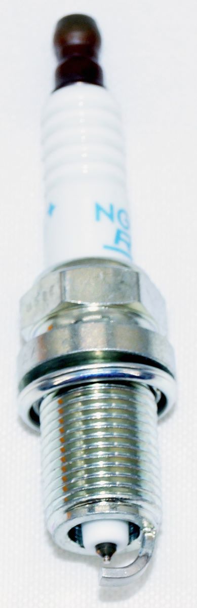 Set of 2 Genuine NGK 5542 PFR6T-10G Laser Platinum Spark Plugs - Image 7