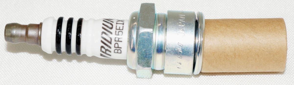 Set of 8 Genuine NGK 95525 BPR5EIX Iridium IX Spark Plugs - Image 4