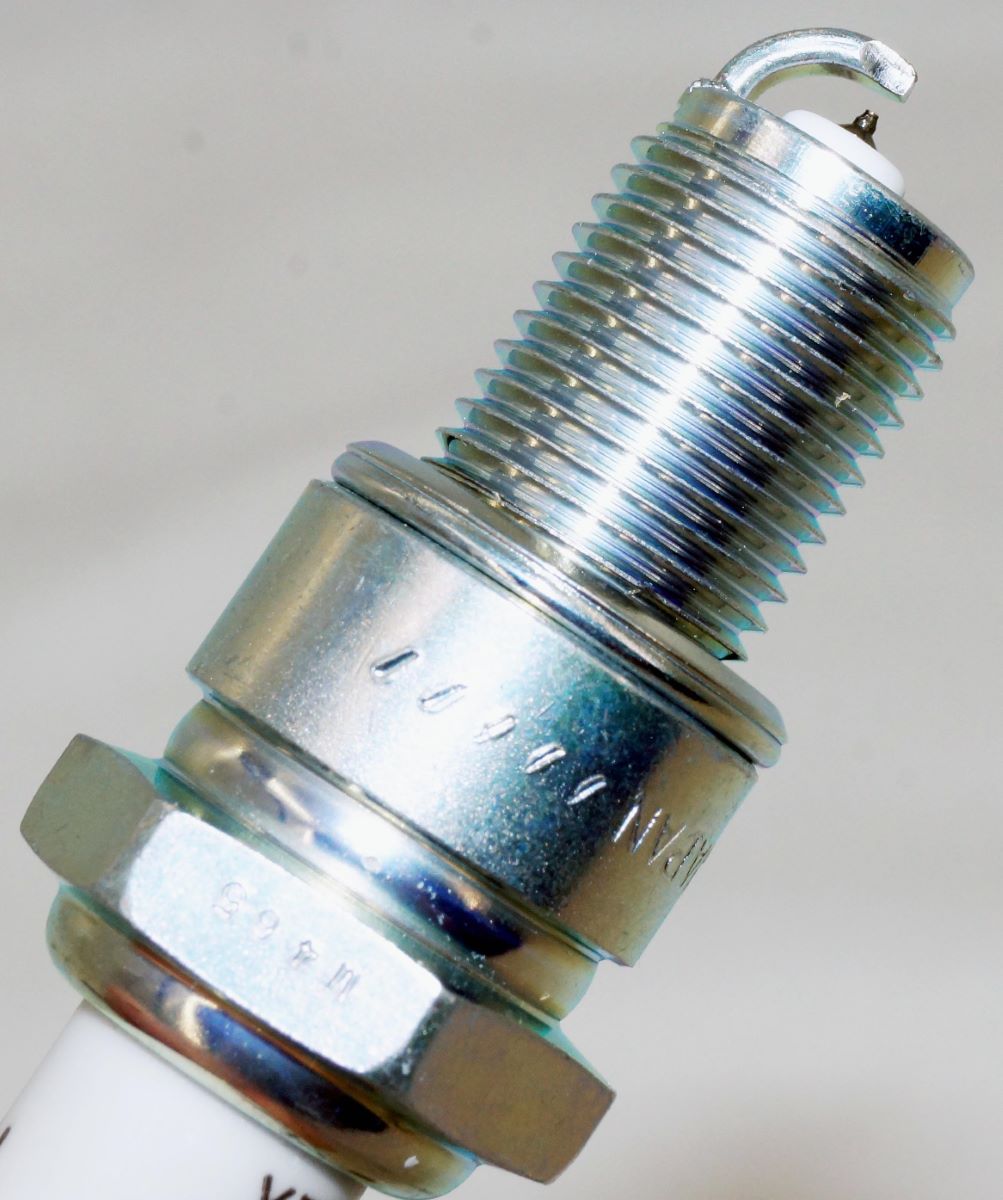 Set of 8 Genuine NGK 95525 BPR5EIX Iridium IX Spark Plugs - Image 6