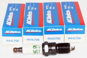 4 Pack Genuine OEM ACDelco R44LTS6 Spark Plug GM 19157992