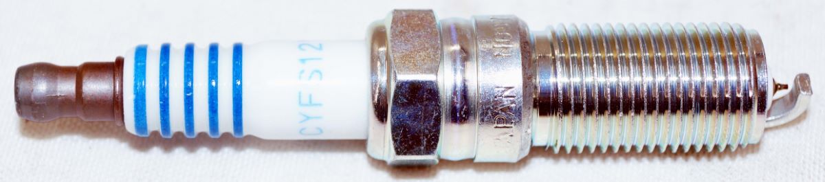 Case of 48 Genuine OEM Motorcraft SP535X Iridium Spark Plugs Ford CYFS12Y1X - Image 5