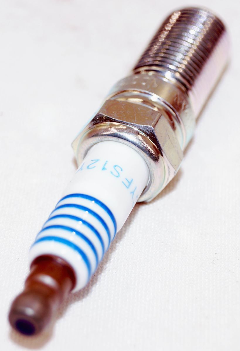 Case of 48 Genuine OEM Motorcraft SP535X Iridium Spark Plugs Ford CYFS12Y1X - Image 10