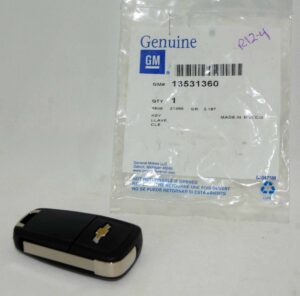 Genuine OEM 13531360 GM 5 Button Lock and Ignition Folding Key