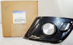 Genuine OEM 68240089AL Mopar Dash Gear Shifter Knob Switch Voyager Pacifica