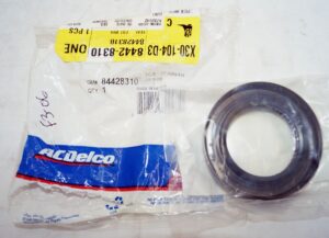 Genuine OEM ACDelco Front Axle Shaft Seal 84428310