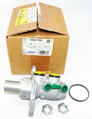 Genuine OEM GM Equinox Terrain Brake Master Cylinder 84667590