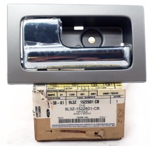 Genuine OEM 9L3Z1522601CB Ford Inside Door Pull Handle Platinum Chrome Left F150