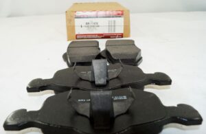 Genuine OEM Motorcraft BR11439 Disc Brake Pad Ford 1U2Z2V001BA