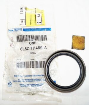 Genuine OEM Ford Transfer Case Input Shaft Seal 6L8Z7H469A