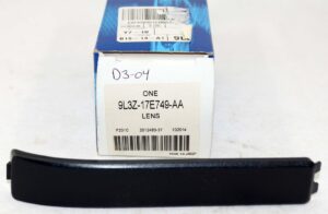 Ford Genuine OEM Driver Side Turn Signal Lens Lamp Cover 9L3Z17E749AA