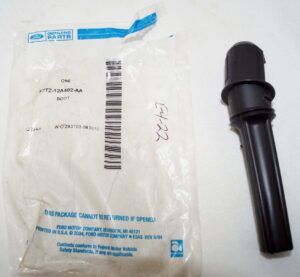 Genuine OEM Motorcraft WR6128 Spark Plug Boot Ford F7TZ12A402AA