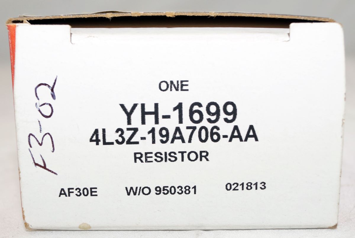 Genuine OEM Motorcraft YH1699 Ford 4L3Z19A706AA Blower Motor Resistor - Image 2