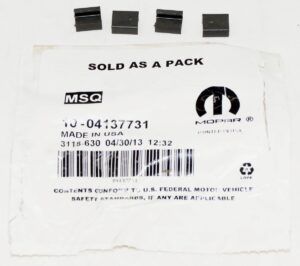 4 Pack Genuine OEM Axle Disconnect Fork Clip 04137731