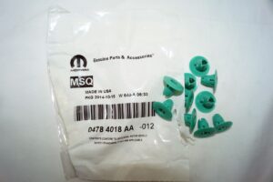 10 Pack Genuine OEM Mopar Plug Right 04784018AA