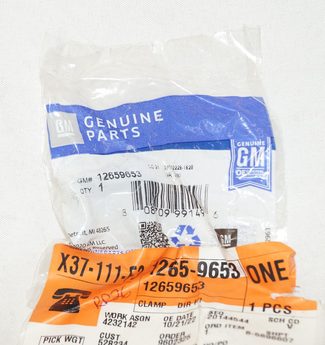 GM Genuine Parts 12659653 Direct Fuel Injector Hold Down Clamp