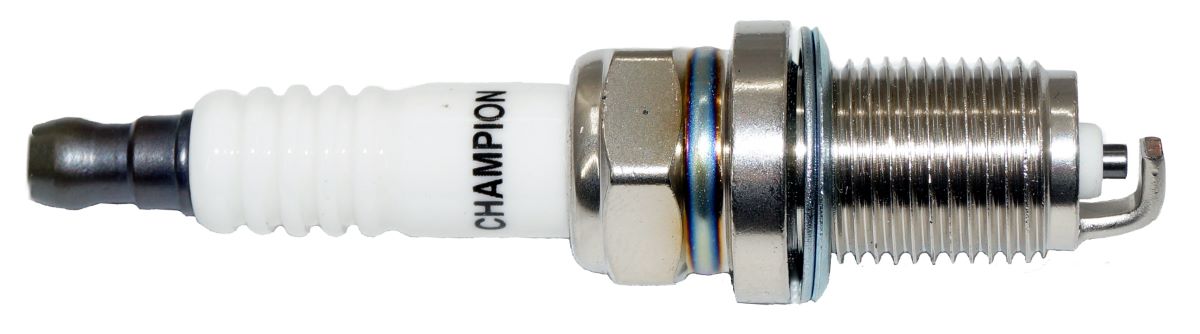 431 Champion Copper Plus Spark Plug RC14YC - Image 2